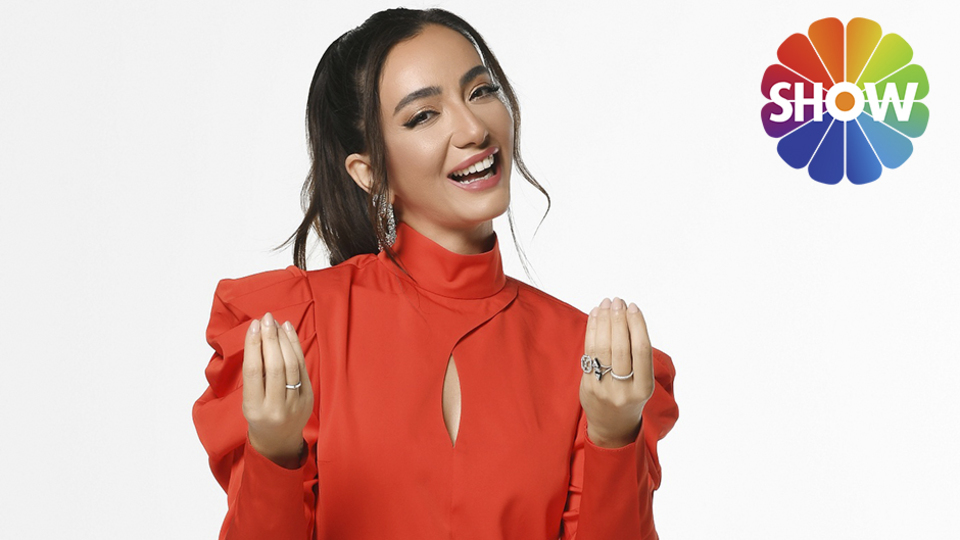 'Öykü Gürman ile Günün Yemeği' yakında Show TV'de başlıyor!