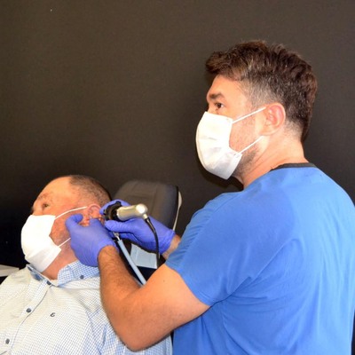 Böylesi görülmedi! Kulağından canlı sinek çıktı!