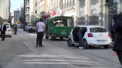 İstanbul'da ABD'li gazeteci ölü bulundu!