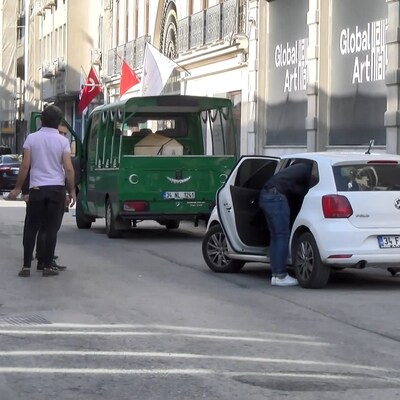 İstanbul'da ABD'li gazeteci ölü bulundu!