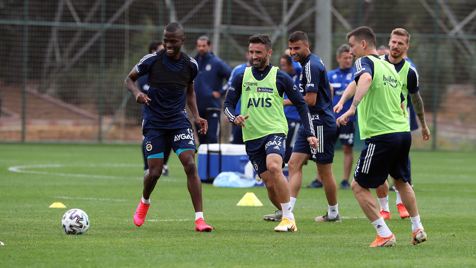 Fenerbahçe'de derbi hazırlıkları