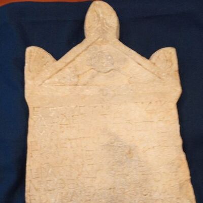Bin 800 yıllık yazıt Türkiye’ye getirildi
