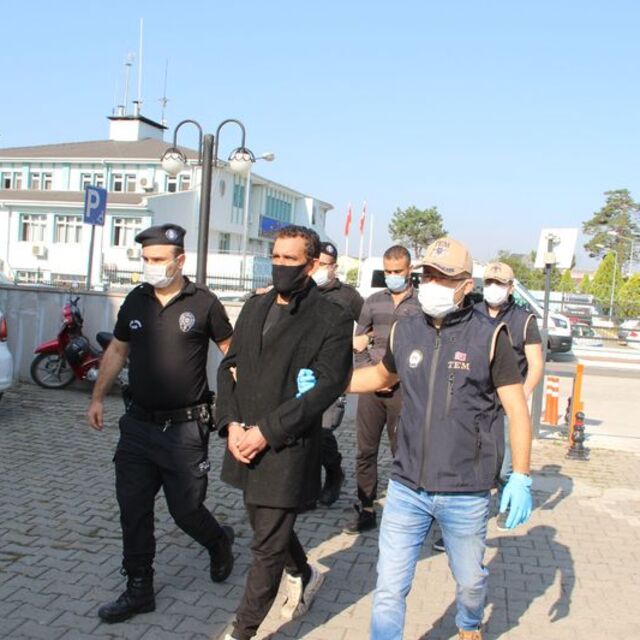 DEAŞ'ın bombacısı ve sözde şeyhi yakalandı!