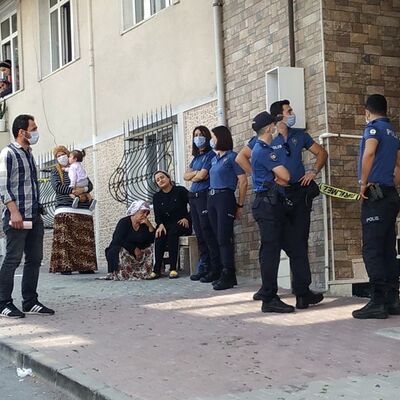 Önce eşini sonra arkadaşını öldürdü!