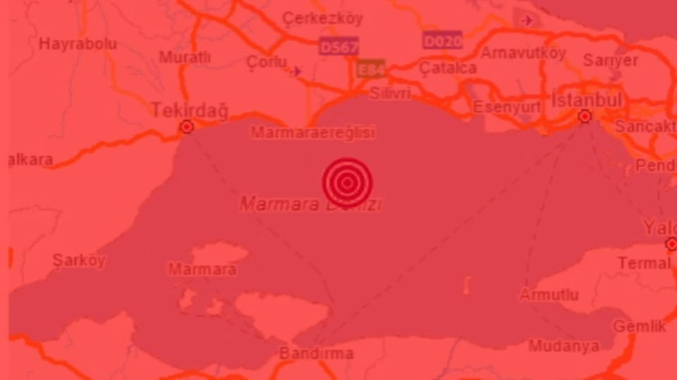 İstanbul'da da hissedilen bir deprem meydana geldi