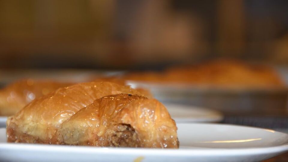 Ortasına altın konuluyor... 300 yıllık lezzet!