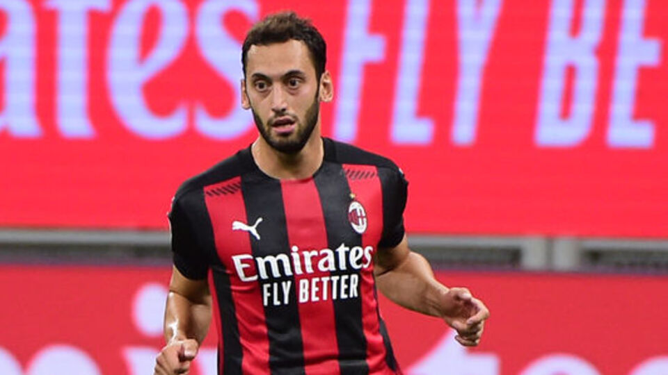 Hakan turu tek başına getirdi!