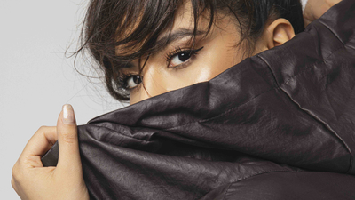 Sura İskenderli'den 'Dinle'