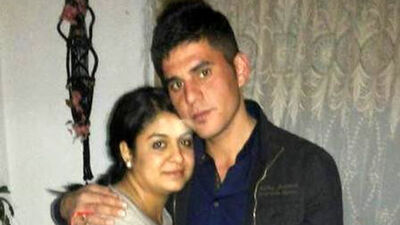 Eşini eşarpla boğmuştu! Cezası belli oldu!