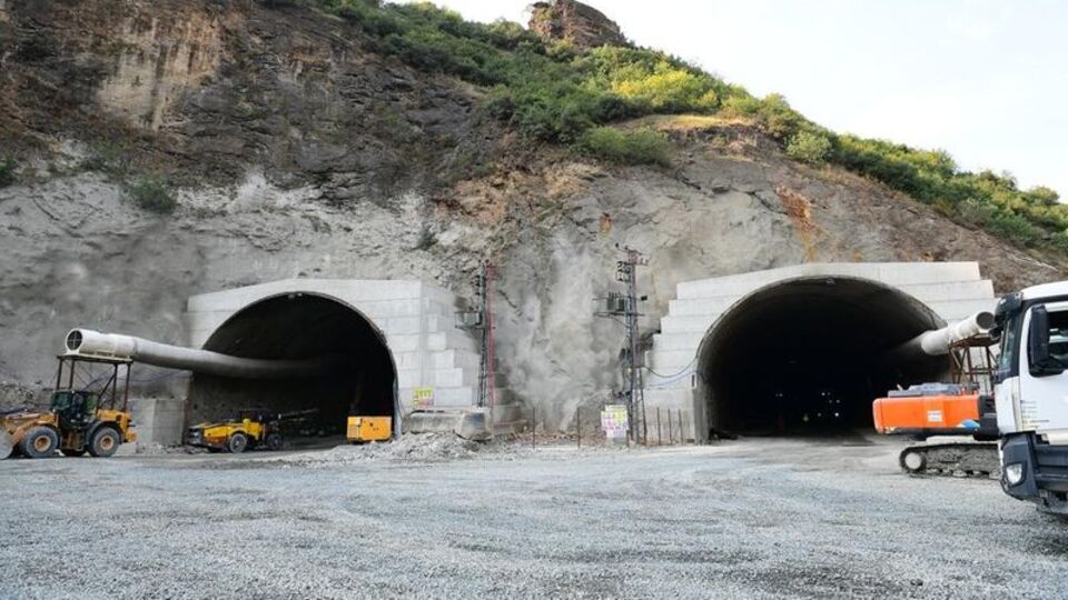 Zigana Tüneli inşaatının yüzde 70'i tamamlandı