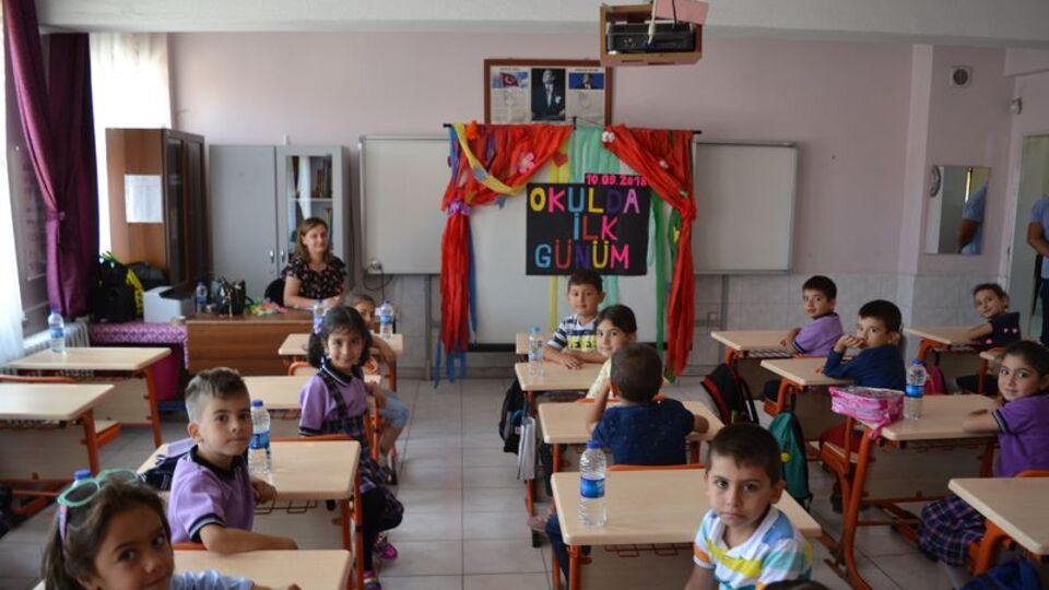 MEB'den özel okullar için yüz yüze eğitim kararı