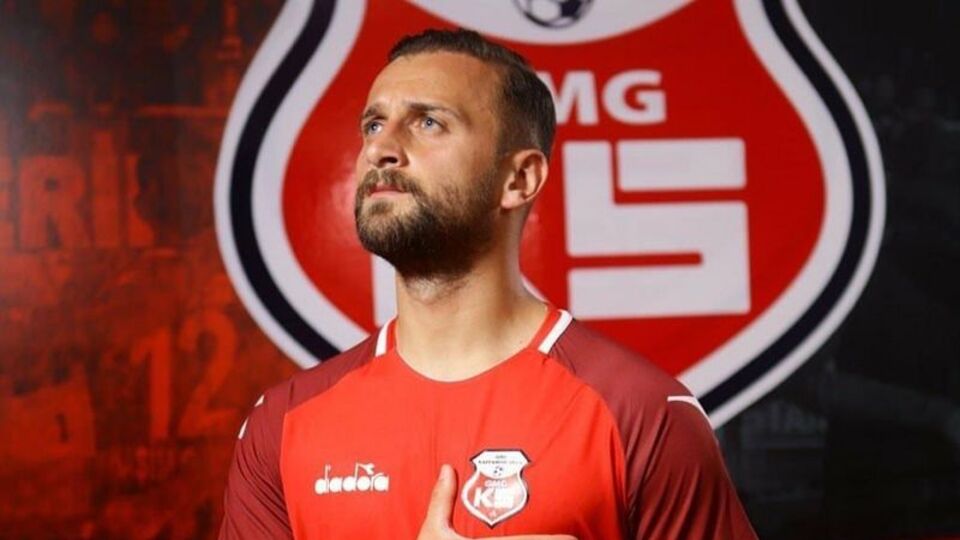 Kastamonuspor'dan anlamlı forma