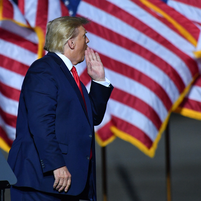 ABD seçimlerinde salıncak eyaletlerde başa baş yarış!