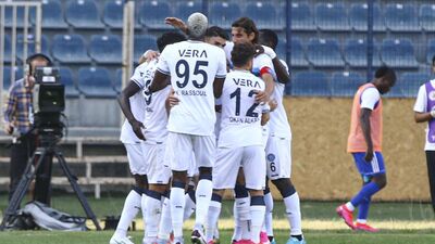 Adana Demirspor deplasmanda kazandı