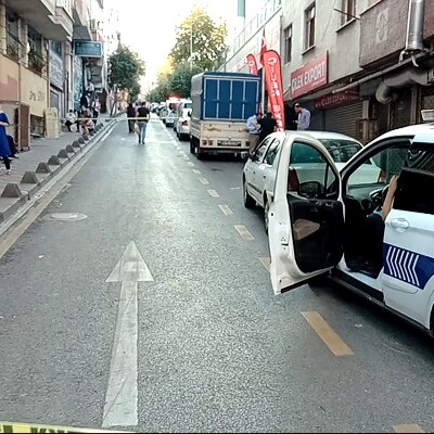 Eşi ve ailesine kurşun yağdırıp kaçtı!