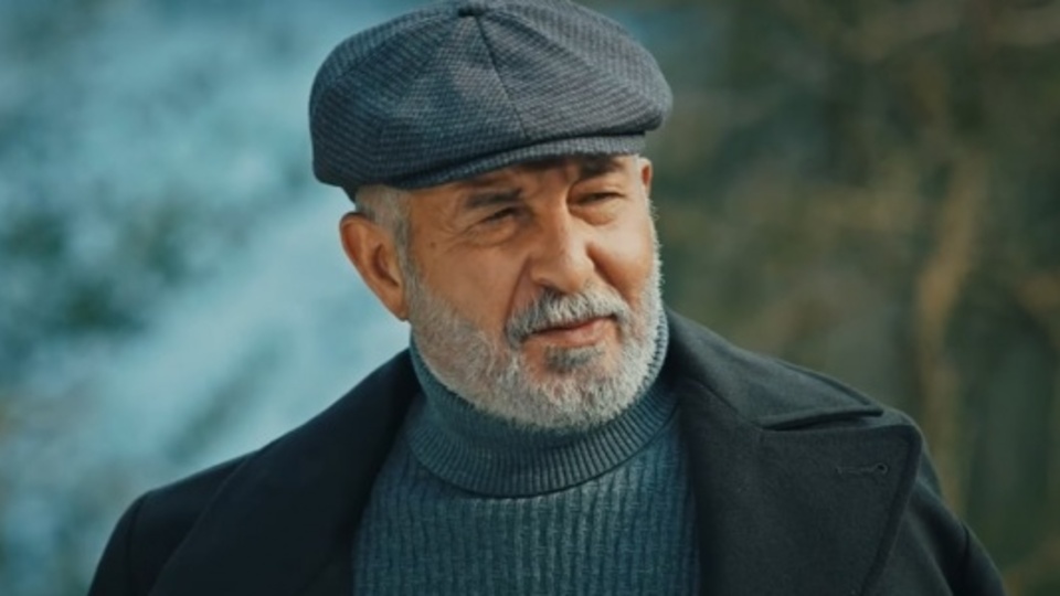 Usta oyuncu hastaneye kaldırıldı