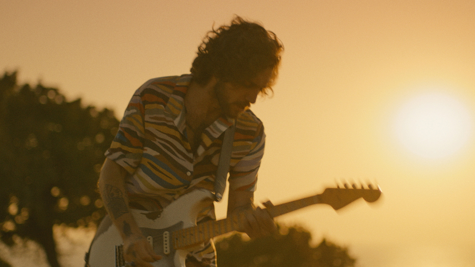 Ufuk Beydemir'den 'Güz Bahçen ve Sen'