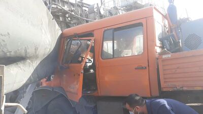 Afşin'de maden işçilerini taşıyan kamyon kaza yaptı