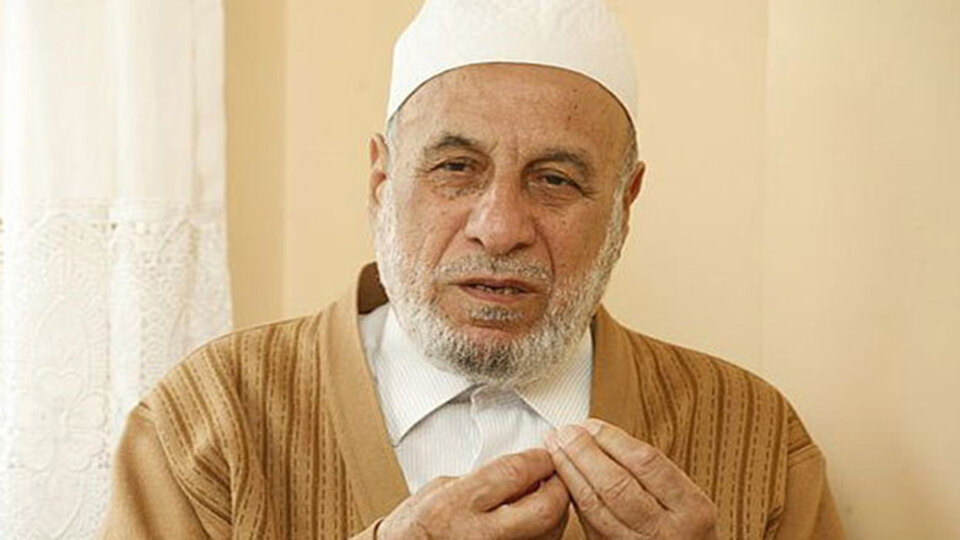 Halil Günenç kimdir?