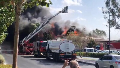 İzmir'de kafede korkutan yangın!