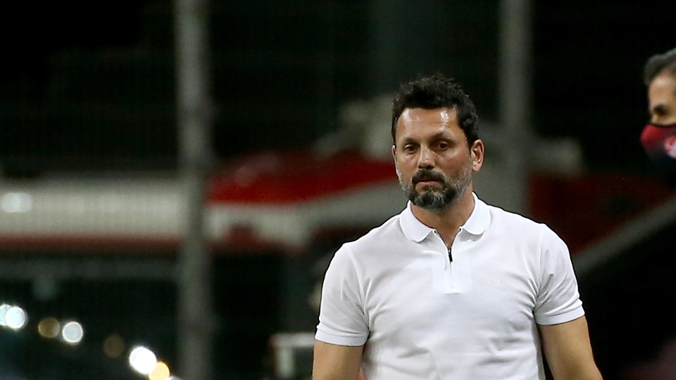 "G.Saray'a yenilmeyi göze alan hoca özlemi"