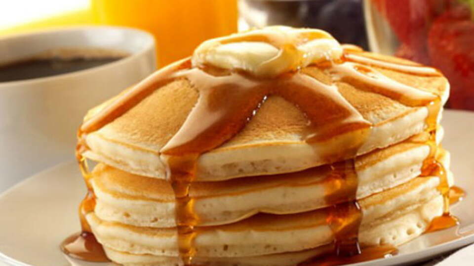 Akçaağaç şuruplu pancake tarifi