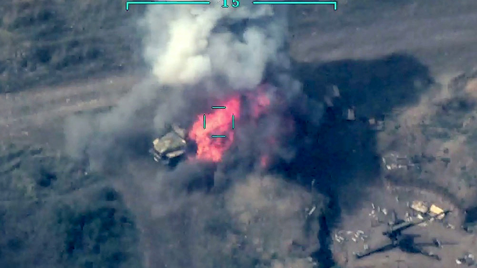 Ermenistan'a ait iki savaş uçağı düştü!