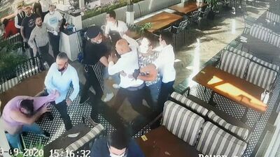 Şirket sahipleri yumruk yumruğa girdi! Patronların kavgası!