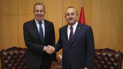 Bakan Çavuşoğlu Rus mevkidaşı Lavrov ile görüştü!