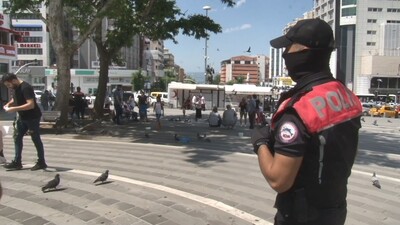 Karantinayı delip kahvehaneye gitti!