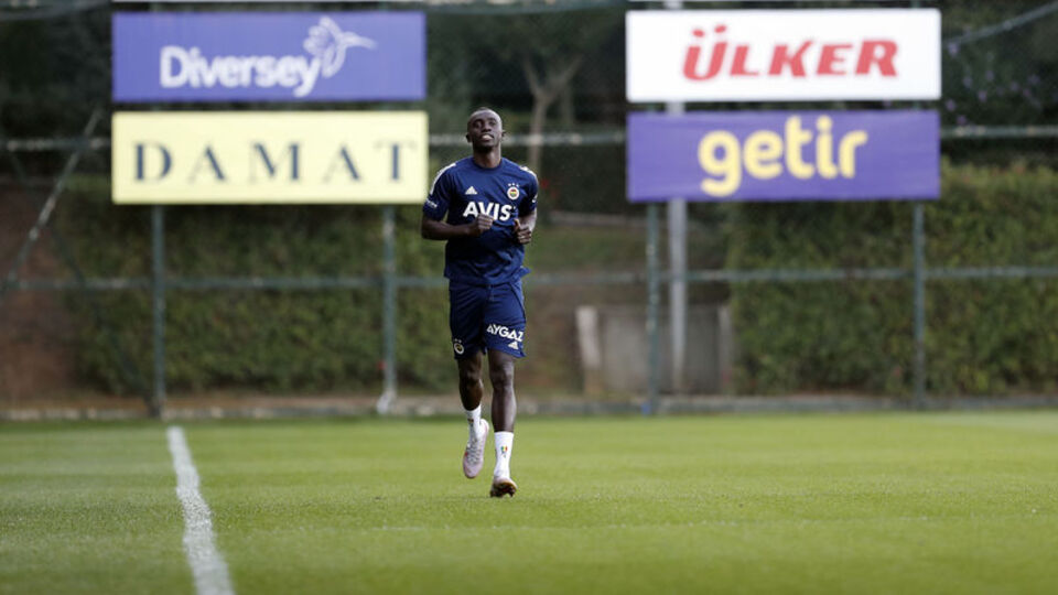 Papiss Cisse çalışmalara başladı