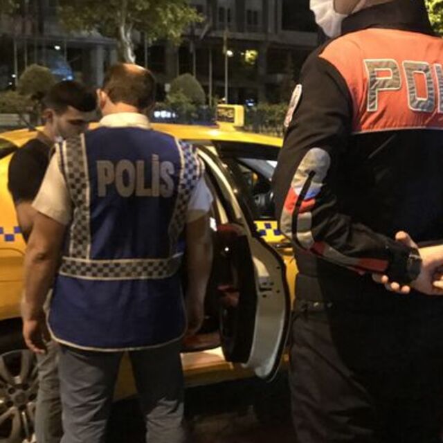 İstanbul'da 303 şüpheli yakalandı