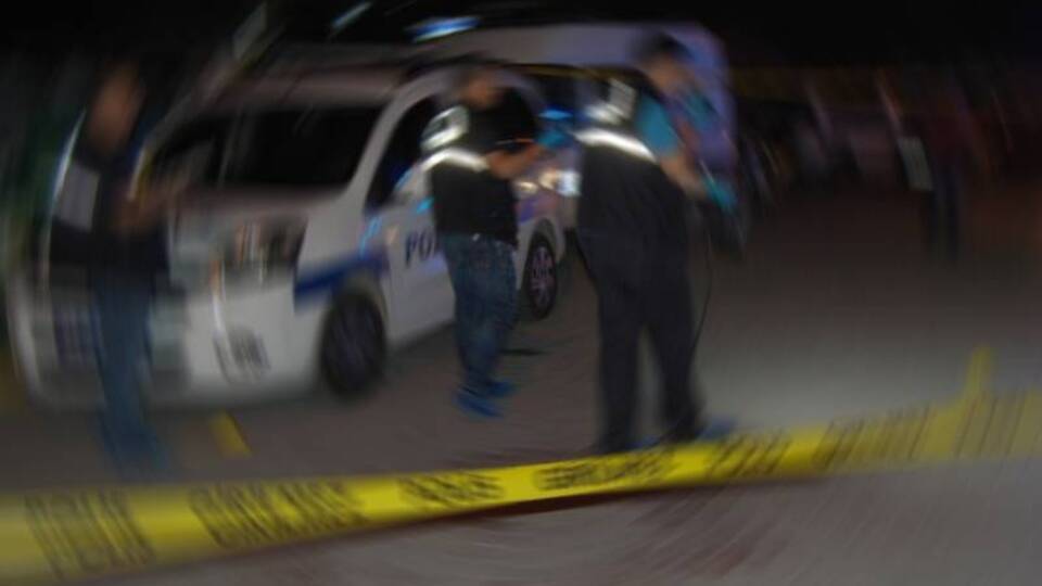 Afgan çete ev basıp, dehşet saçtı!