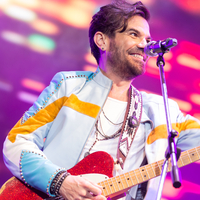 Kenan Doğulu'dan dördüncü klip: 'Dansa Kaldır'