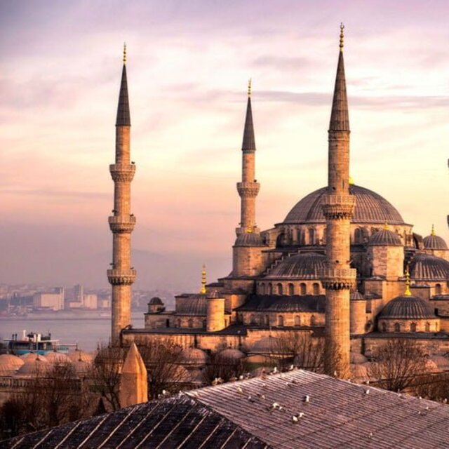 İstanbul cuma saati kaçta 2 Ekim