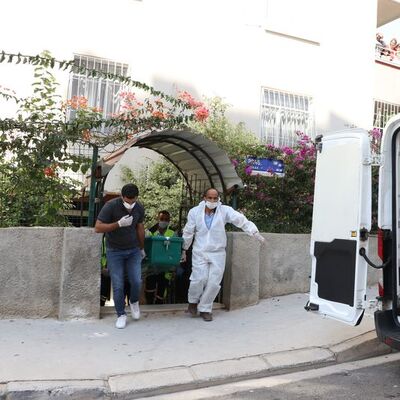 Mersin'de dehşet! Kadını kurşun yağmuruna tuttular!