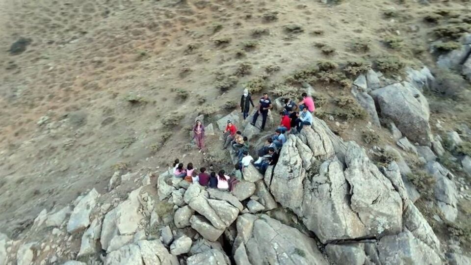 2500 rakımlı tepede ders