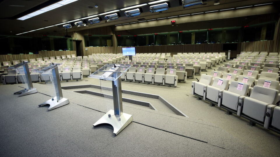 81 ile yeni genelge! Etkinlikler 1 Aralık'a kadar ertelendi