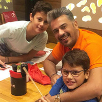 "Oğullarla akşam yemeği"