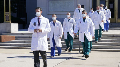 Doktorlardan Trump açıklaması