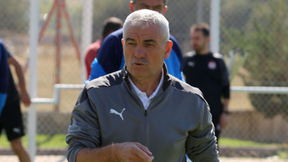 Sivasspor'un hedefi gruptan çıkmak