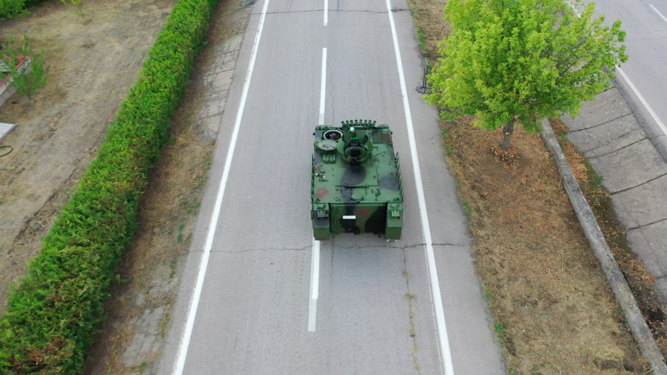 Hem insansız hem hibrit