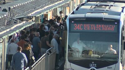 Metrobüs troleybüse mi dönüyor?