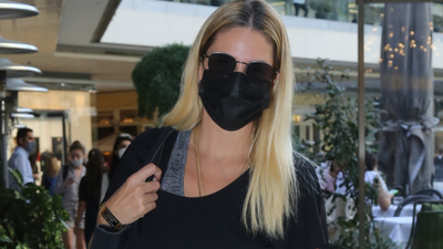 Yakın dostunu ağırladı