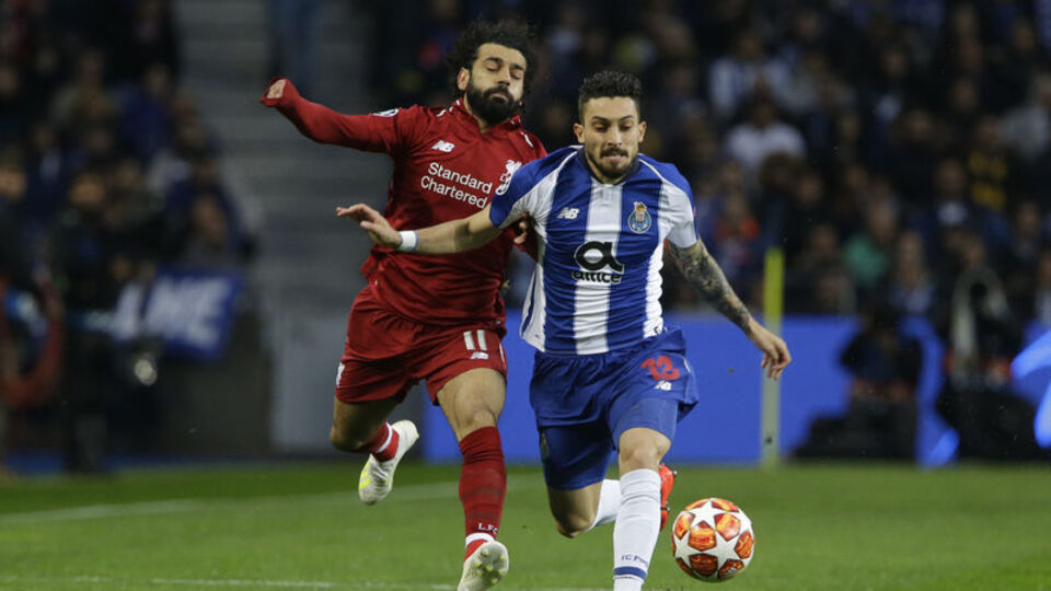 Ve Telles imzalıyor!