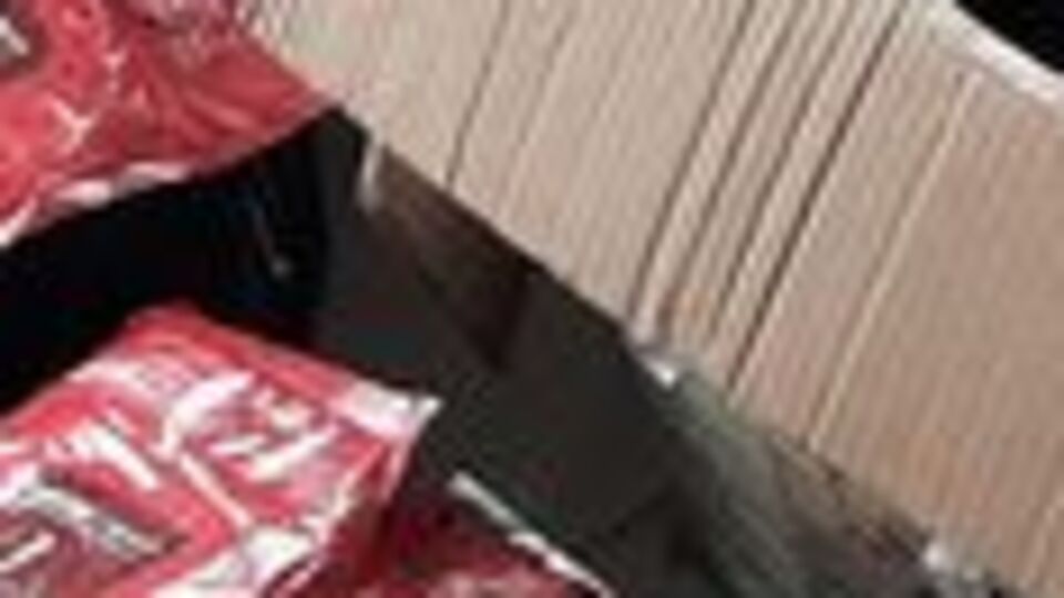 Adıyaman'da gümrük kaçağı nargile tütünü ele geçirildi