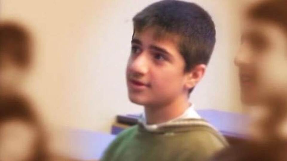 Yasin Börü kimdir?