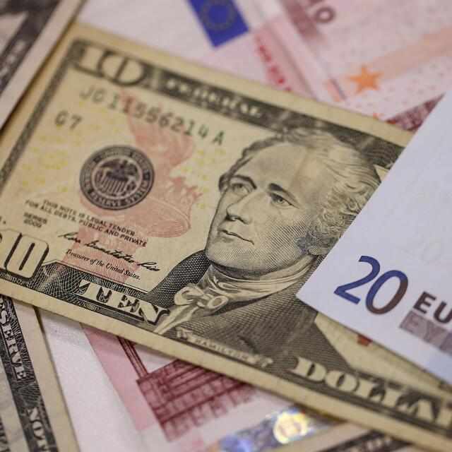 Dolar yükselişe geçti