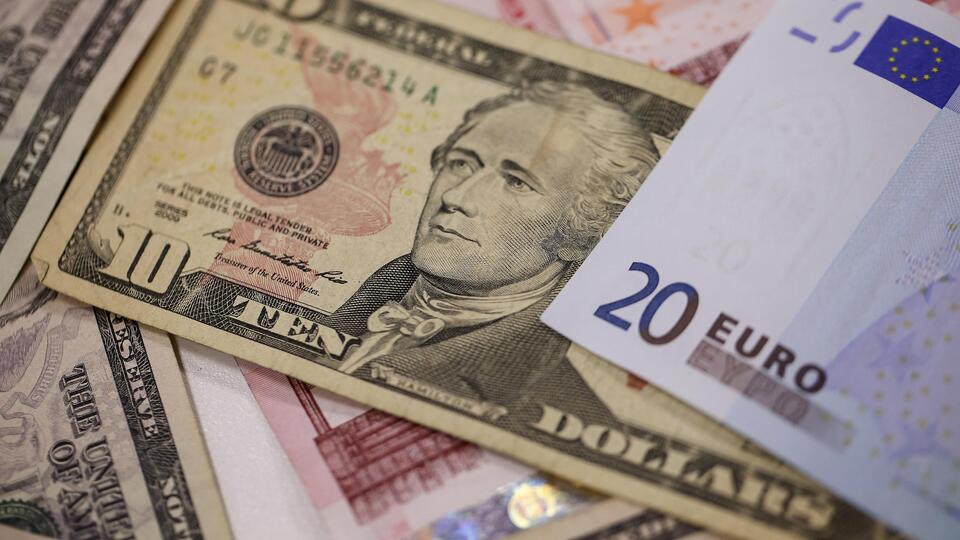 Dolar yükselişe geçti