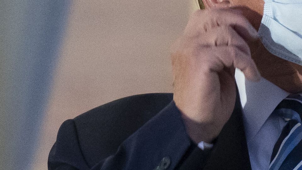 Koronavirüs tedavisi süren Trump'tan yeni mesajlar!